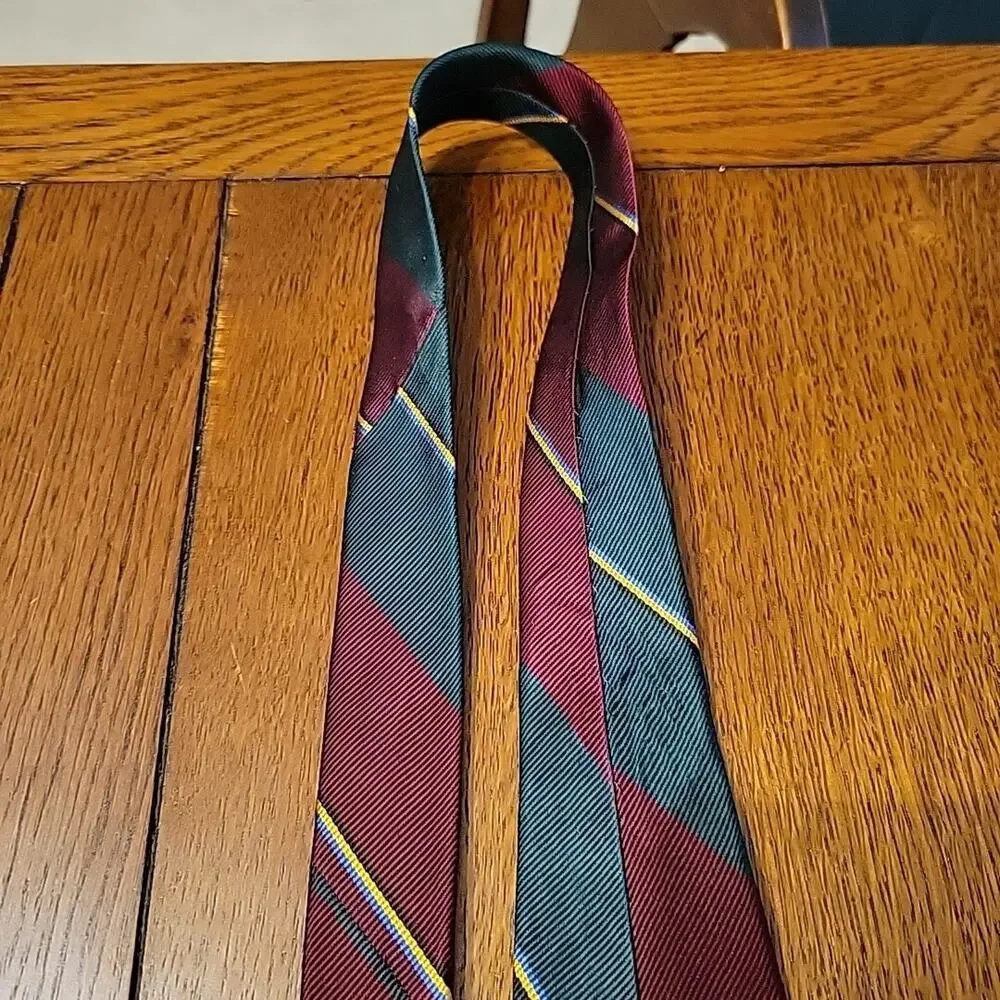Men's Repp Neck Tie 100% Silk Hathaway Stripe Vtg Dress Formal Green Wine 4